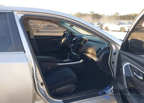 2013 Nissan Altima 3.5 Sv z USA, uszkodzony, nr VIN 1N4BL3AP8DC274165